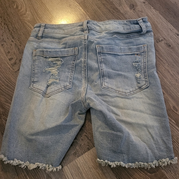 Grace & Lace shorts - Picture 2 of 4